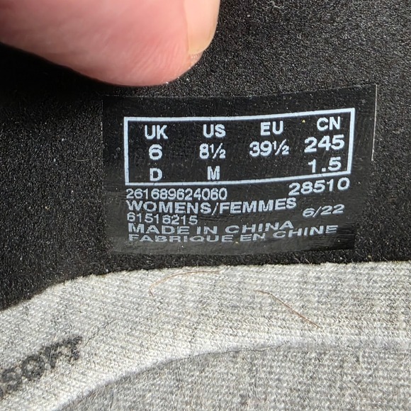 Clarks Women's Adella Stride Cloudsteppers Sneaker in Black Knit Lleopard Print - Picture 8 of 8